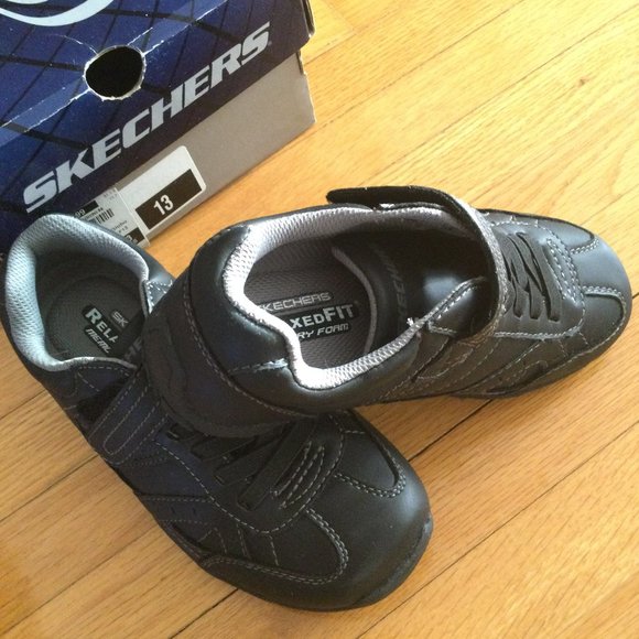 Skechers Boys Black Runners - Picture 2 of 3